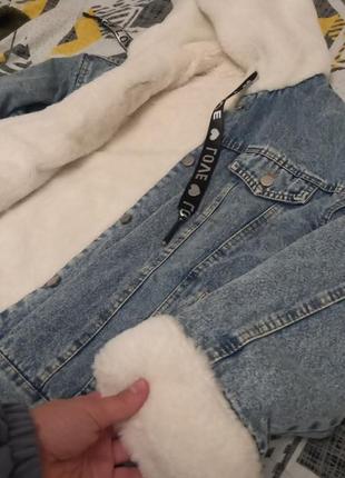 Женская джинсовая теплая куртка7 фото