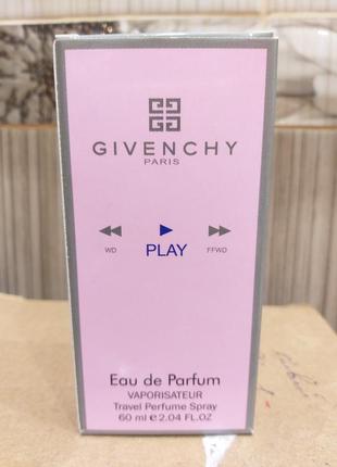 Givenchy play