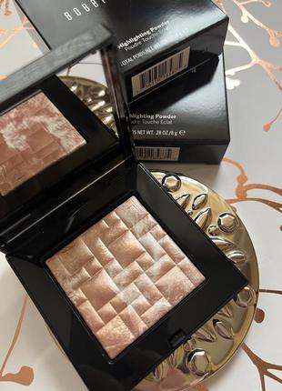 Розкішний хайлайтер bobbi brown highlighting powder відтінок pink glow, 8g2 фото