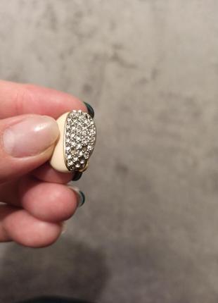 Клипсы на уши4 фото