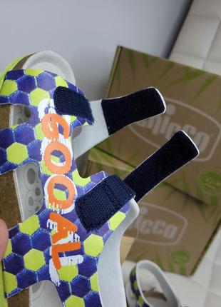 Босоножки сандалии из экокожи детские chicco 30 размер6 фото