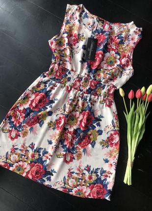 Новое платье в цветочек
