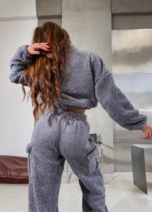 Спортивний костюм2 фото