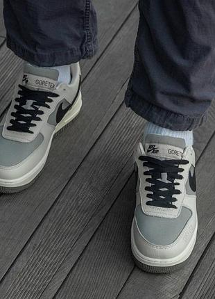 Чоловічі кросівки nike air force gore-tex beige\grey на зиму якісного матеріалу, стильні та зручні кросівки на кожен день2 фото