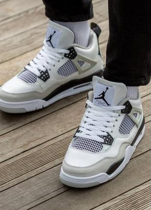 Чоловічі кросівки air jordan retro 4 military black на зиму якісного матеріалу, стильні та зручні кросівки на кожен ден2 фото