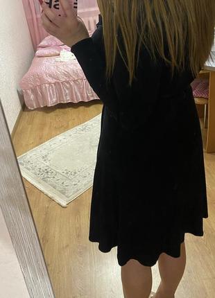 Платье миди с запахом черная6 фото