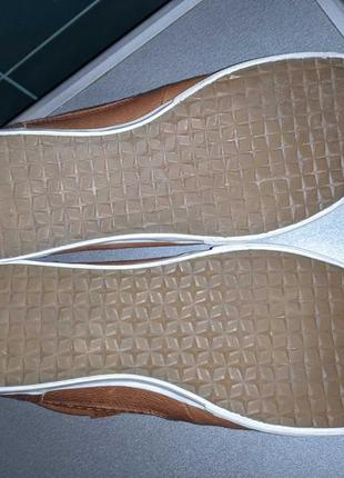 Zara - шкіряні дихаючі кросівки, кеди, мокасини, туфлі8 фото