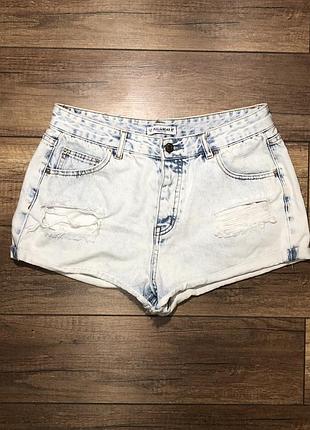 Фірмові шорти pull&bear
