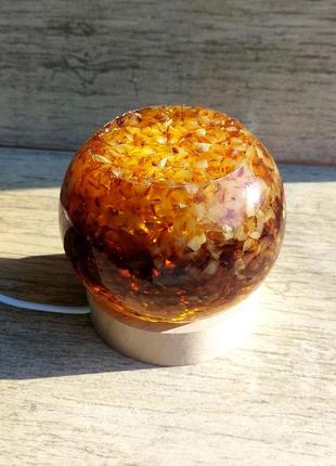 Янтарний світильник нічник, настільна лампа з бурштину 2