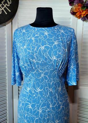 Платье миди нежно голубое в цветочный принт от primark3 фото