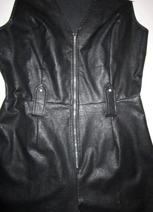 Новый черный комбинезон с шортами экокожа4 фото