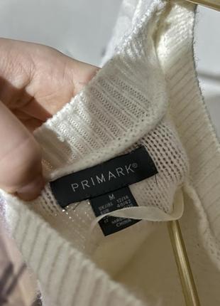 Белый свитерчик от primark,размер s-l (оверсайз)в идеальном состоянии,з очень интересными рукавами, они объемные4 фото