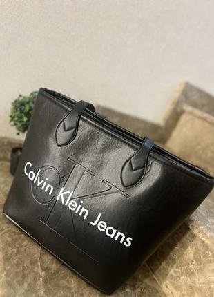 Трендовая сумка шоппер стиль calvin klein