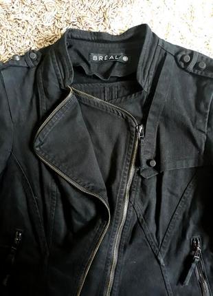 Джинсовый пиджачок фирмы patrice breal.10 фото