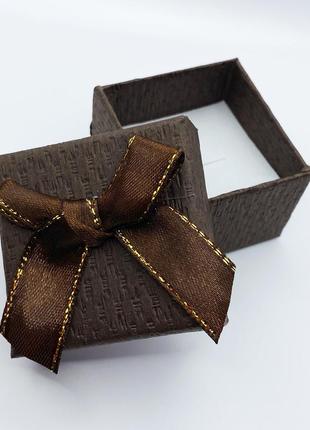 Коробочка для украшений под кольцо,кулон или серьги квадратная коричневая