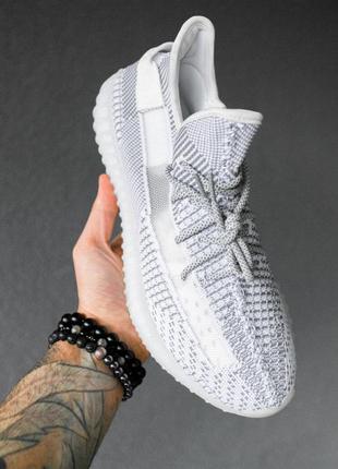 Adidas yeezy boost 350 v2 жіночі кросівки адідас ізі 350 рефлективні шнурки, жіночі кросівки ізі 350