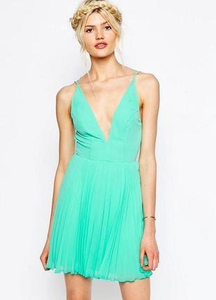 Очень красиво платье asos