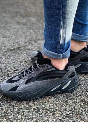 Adidas black