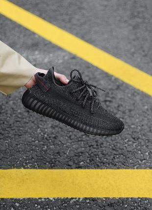 Adidas black reflective yeezy boost 350 v2, кроссовки адедас изи 350 рефлективные, кроссовки чесночные адидазы 3505 фото