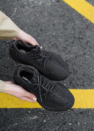 Adidas black reflective yeezy boost 350 v2, кроссовки адедас изи 350 рефлективные, кроссовки чесночные адидазы 35010 фото