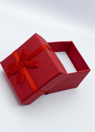 Коробочка для украшений под кольцо,кулон или серьги квадратная красная