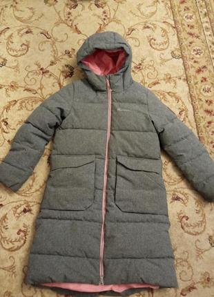 Зимовий пуховик на дівчинку 140