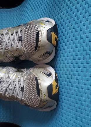 Mizuno wave 2024 nexus 3