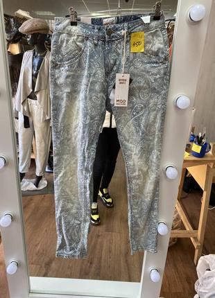Джинси m.o.d.