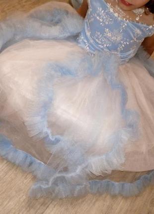 Продам нереально пишну яскраву святкову сукню4 фото