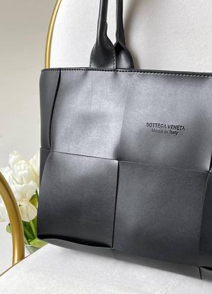 Сумка большого размера bottega veneta  с ручками на плече тренд ботега3 фото