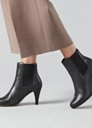 Черевики челсі clarks dalia bella