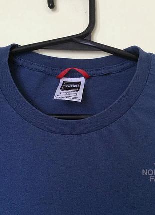 Футболка от фирмы the north face