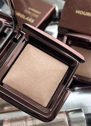 Hourglass dim light ambient lighting powder travel mini мини сияющая пудра хаургласс аургасс мыны10 фото