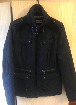 Куртка стьобана