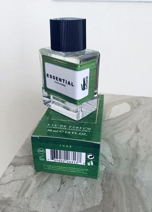Чоловічий парфум lacoste essential