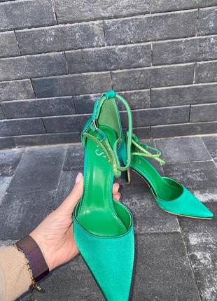 Туфлі зелені2 фото