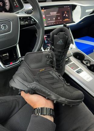 Зимові чоловічі кросівки adidas terrrex swift r gore tex fur all black❄️