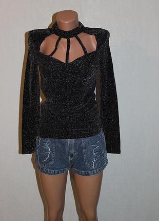 Гарна кофточка під горлечко виробник париж