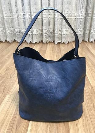 Шкіряна сумка prada