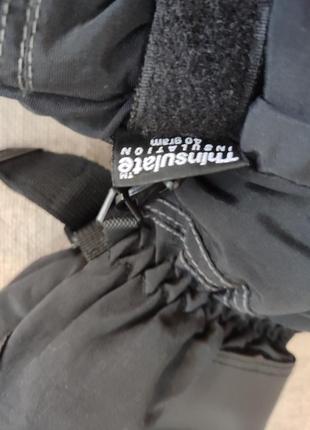 Перчатки для зимних видов спорта