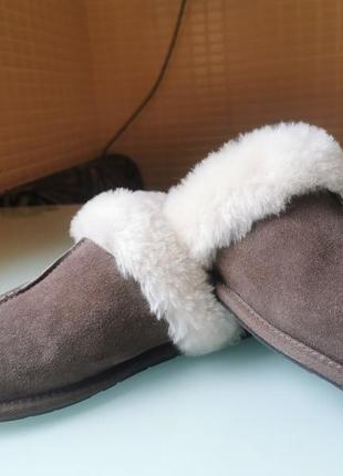 Женские тапочки ugg