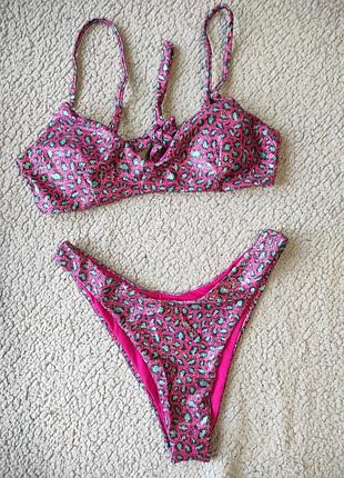 Яркий купальник бикини с люрексом