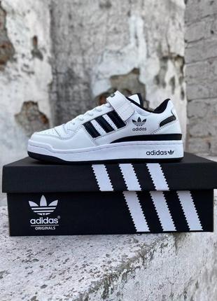Жіночі кросівки adidas forum low black white