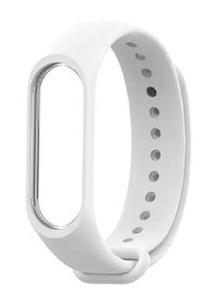 Ремешок для mi band 5 / 6 силиконовый (белый)1 фото