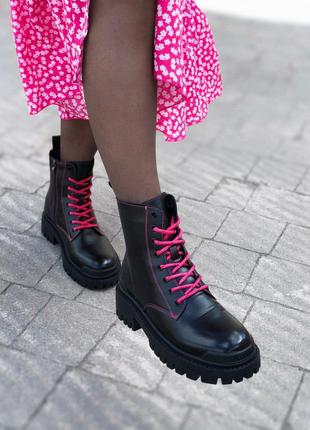 Ботинки женские balenciaga black tractor side-zip boots