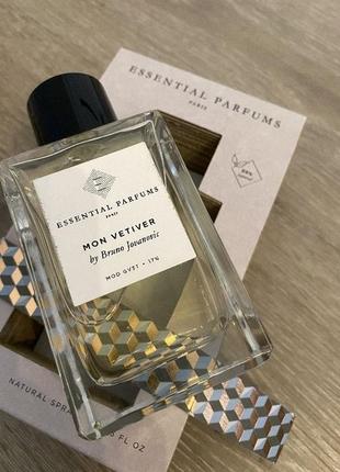 Парфумована вода mon vetiver 
essential parfums