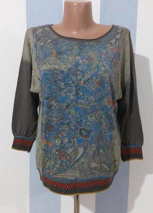 Цікавий дизайнерський лонгслів іспанія