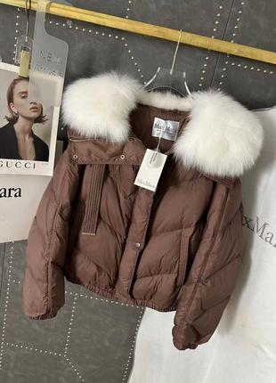 Куртка max mara с меховым воротом