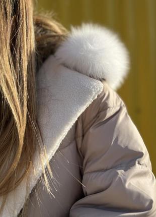 Бежева зимня куртка з хутром бренду visdeer3 фото