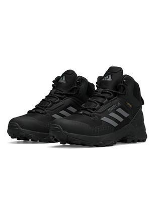 ❄️зимові чоловічі кросівки adidas terrrex swift r gore tex fur all black grey stripes❄️